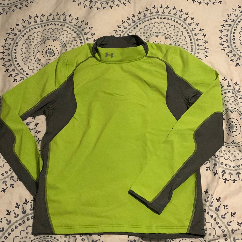 Men’s Under Armour Cold Gear active long sleeve